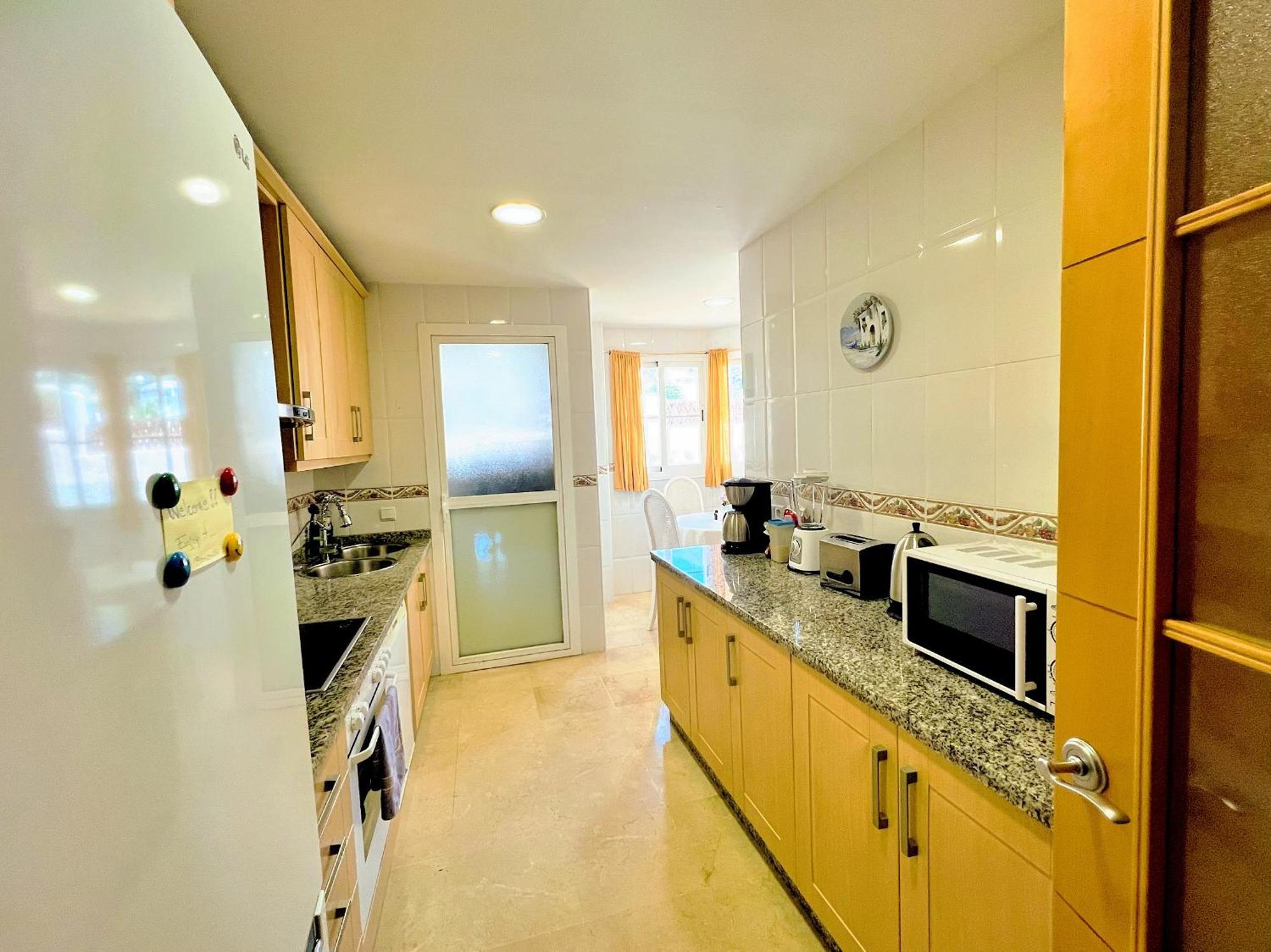 Beautiful Apartment With Pools, Playground And Paddle Tennis - Family Friendly And Near Vithas Hospital - Free Parking In Garage Benalmádena Eksteriør bilde