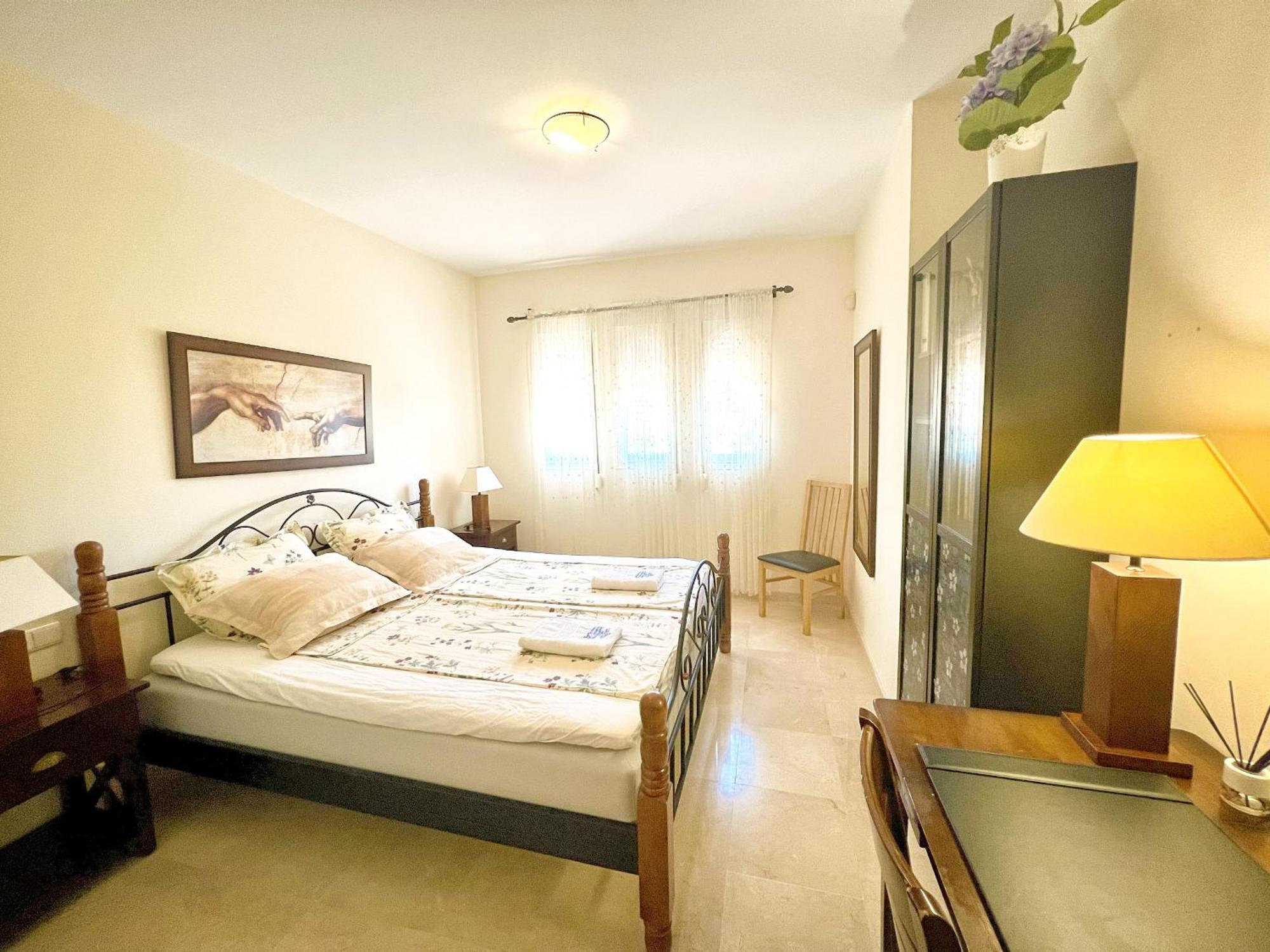 Beautiful Apartment With Pools, Playground And Paddle Tennis - Family Friendly And Near Vithas Hospital - Free Parking In Garage Benalmádena Eksteriør bilde